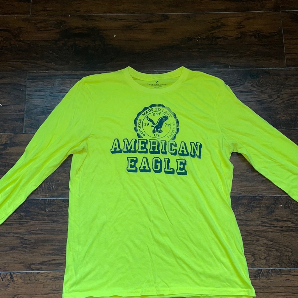American eagle long sleeve shirt!!